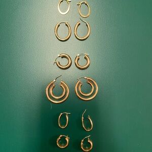 6  Hoop Earrings Set